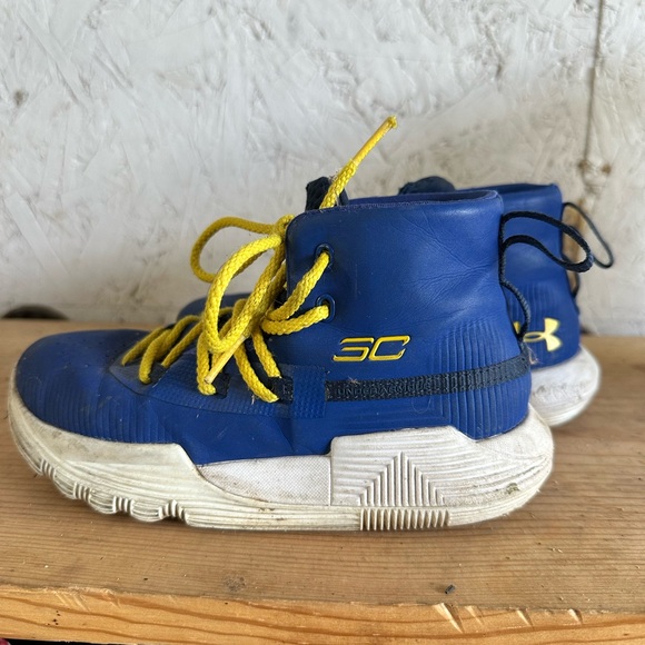 Under Armour Kids Blue and Yellow Sneakers - Picture 1 of 3